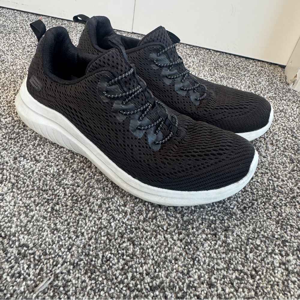 Skechers Womens Ultraflex Bungee Shoes Black Size 7